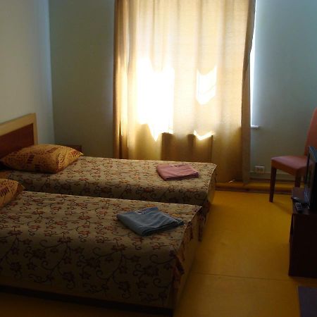 Adel Hotel Kijev Kültér fotó