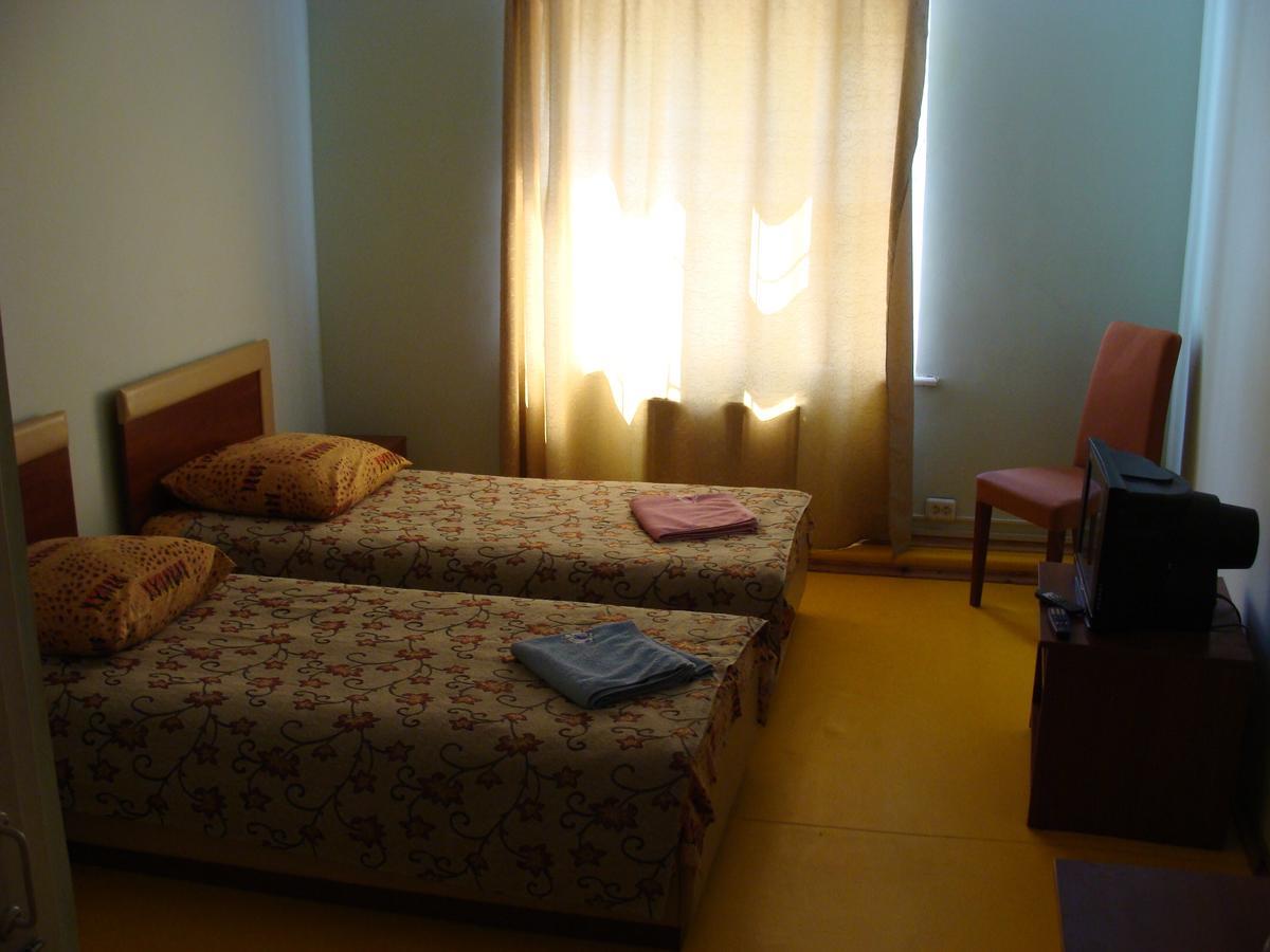 Adel Hotel Kijev Kültér fotó